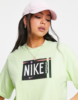 neon green nike shirt women's