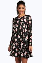 Thumbnail for your product : boohoo Eve Printed Snowman Swing Christmas Dress