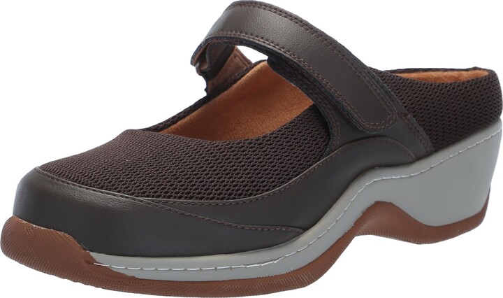 Trotters Women's Mary Jane Sneaker Mule