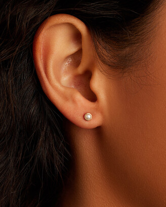 Gorjana Classic Pearl Stud Earring