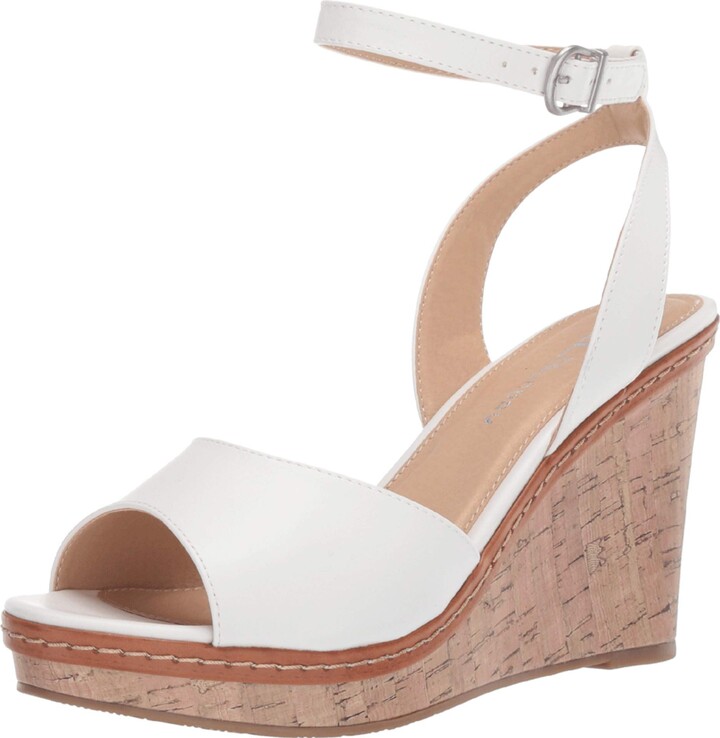 cl by laundry booming wedge sandal