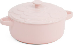 TJMAXX Large Rose Embossed Casserole Pan