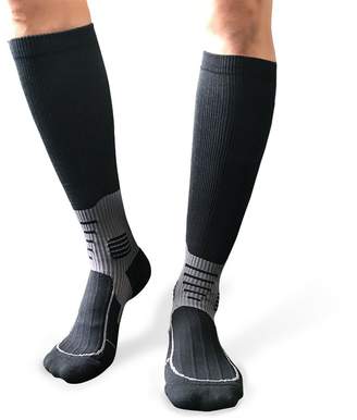 Equipment Innersy Graduated Calf Compression Socks for Men &Women,Graduated Athletic Fit Running Socks Especially for Running,Mountaineering,Football,Cycling,Skating,Skateboarding,Marathon,Crossfit (S, )