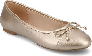 Journee Collection Kaiah Womens Cap Closed Toe Ballet Flats