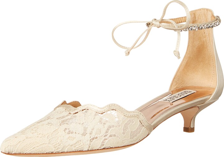 badgley mischka olga pump