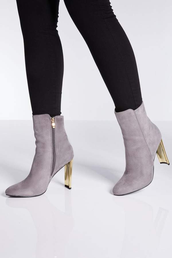 quiz grey boots