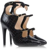 Thumbnail for your product : Aperlaï Ankle boots