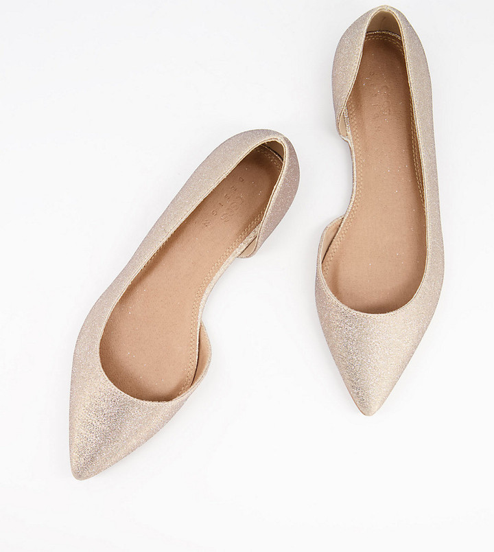 ASOS DESIGN Wide Fit Virtue d'orsay pointed ballet flats in gold