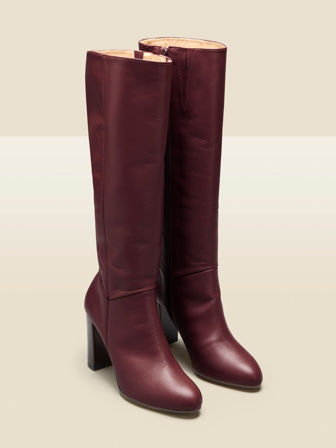 maroon long boots