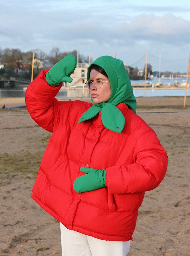 Pillow Puffer Headscarf in Green; Scarf Quilted Shawl Puffer, Fashion 2021, Babyska Style Quilted Headscarf