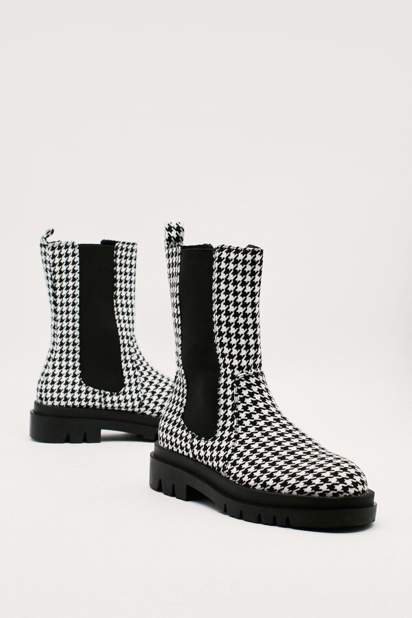 houndstooth boots black white