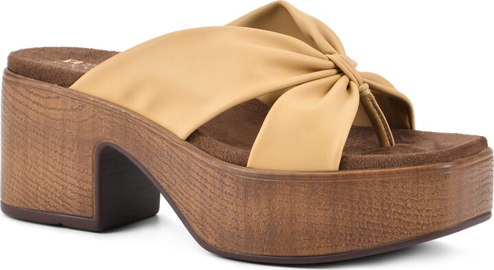 white mountain platform shoes