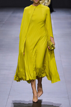 Louis Vuitton Poncho Golden Synthetic ref.965273 - Joli Closet