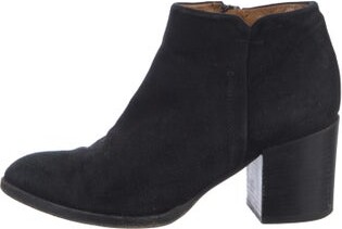 Alberto Fermani Suede Ankle Boots Black Semi-Pointed Toes Concealed Zip Closure at Sides | Alberto Fermani Suede Boots in Black, Women's IT 37.5 | 7.5