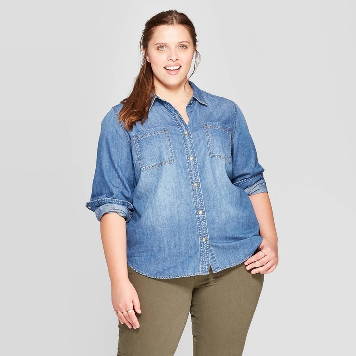 Universal Thread Women's Plus Size Labette Long Sleeve Collared Denim