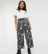 Thumbnail for your product : ASOS DESIGN Petite plisse culotte pants in mono floral print