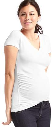 Gap Maternity Pure Body short-sleeve V-neck tee