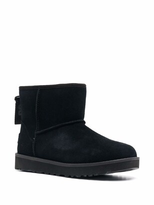 UGG Classic Zipped Suede Boots