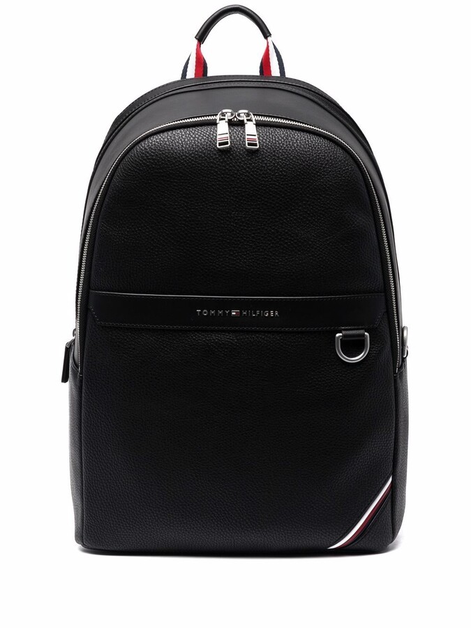tommy elevated backpack
