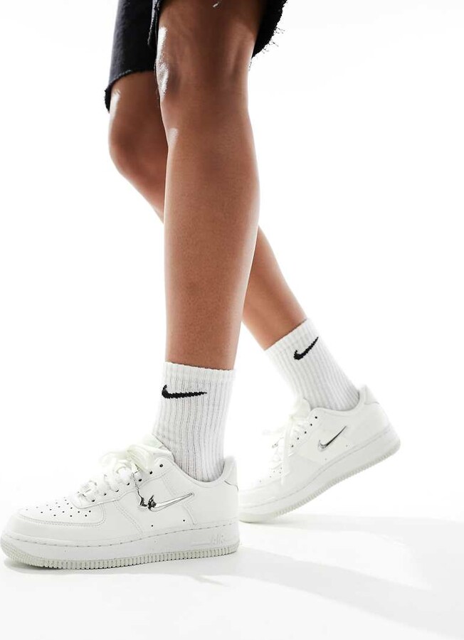 nike air force 1 swoosh trainers