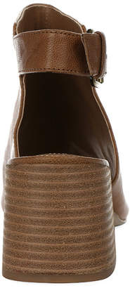 Tahari Finn Leather Sandal