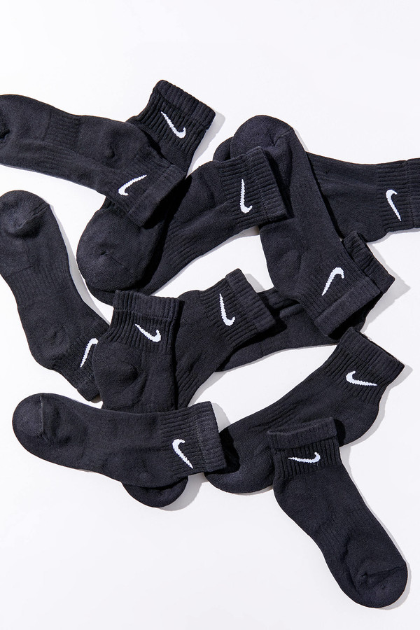 nike everyday cushion quarter sock