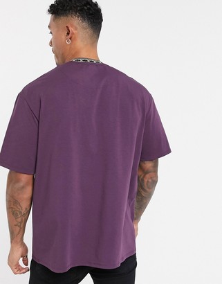 SikSilk oversized t-shirt in burgundy with tape collar