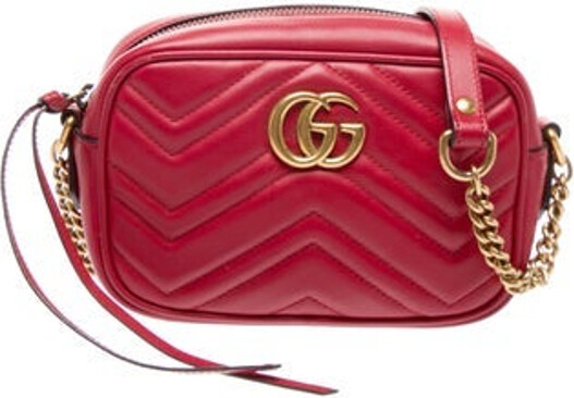 Gucci Crossbody Bag Red Leather Double G Logo Gold-Tone Hardware Single Shoulder Strap Chain-Link Accents Suede Lining & Single Interior Pocket Zip Closure at Top Unfortunately, due to restrictions, this item may not be eligible for shipping in all areas.