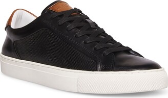 steve madden finneas