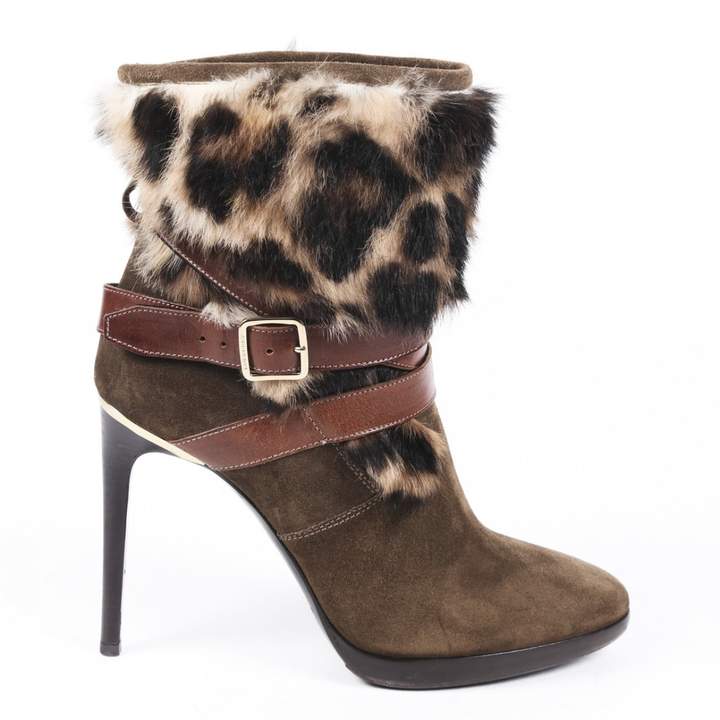 burberry suede boots