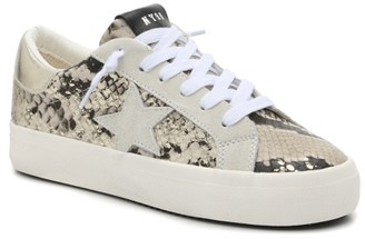 steve madden vassar silver platform sneakers