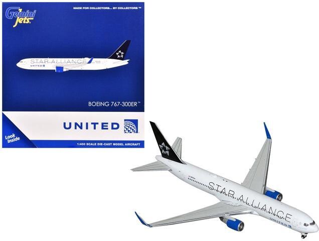 Boeing 767-300ER Commercial Aircraft 'United Airlines Star Alliance' (N76516) White with Black 1/400 Diecast Model by GeminiJets
