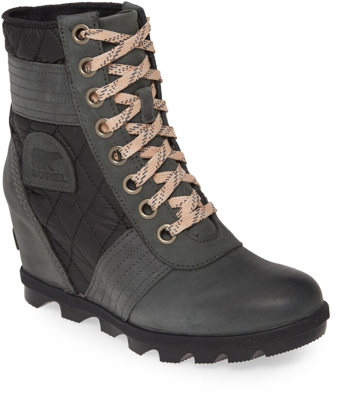 sorel lexie wedge boot camel