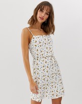 vero moda square neck ditsy floral maxi tea dress