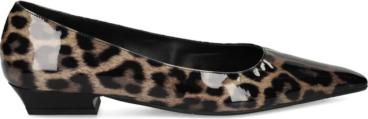 ras Leopard-Print Pointed-Toe Pumps