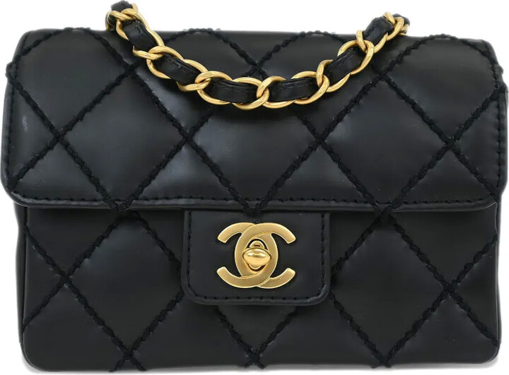 Chanel Pre Owned 2003 Quilted Stitch Shoulder Bag