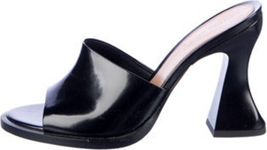 Bottega Veneta Patent Leather Slides Black Designer