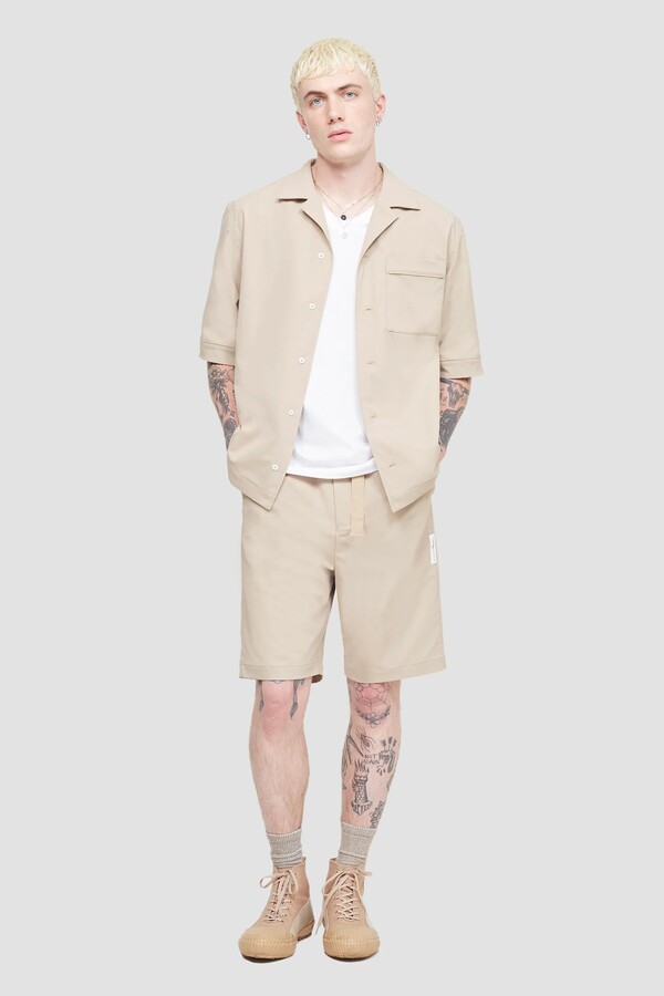 Kickin It Short-Sleeved Shirt in KHAKI