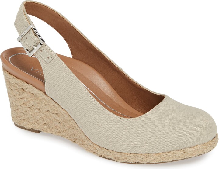 vionic slingback