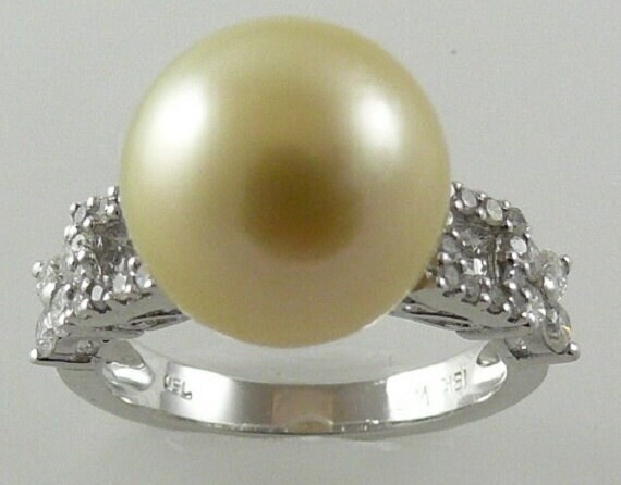 Etsy South Sea Light Golden Pearl Ring 18K White Gold & Diamond 0.49Ct