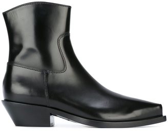 Dolce & Gabbana low heel ankle boots - women - Leather - 41