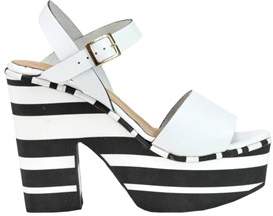 Fiorina Women's White/black Leather Sandals