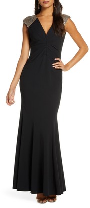 vince camuto evening wear