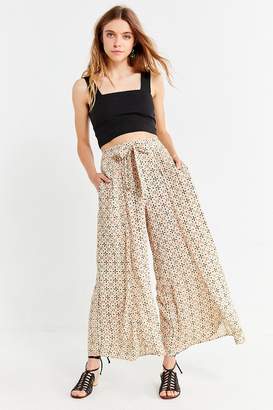 Urban Outfitters Tile Print Wide-Leg Pant