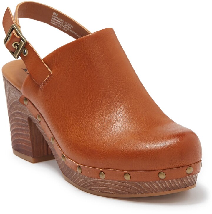 korks clog heels