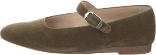 Le Monde Beryl Velvet Mary Jane Flats Neutrals Semi-Pointed Toes with Grosgrain Trim Mary Jane Strap & Buckle Closure At Uppers