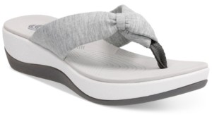 clarks collection women's cloud steppers arla elin sandals