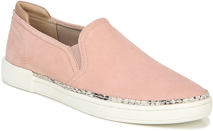 naturalizer milo loafer