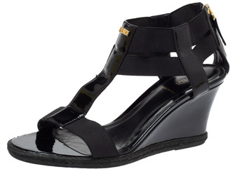 espadrilles with elastic straps