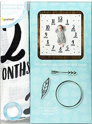Pearhead Watch Me Grow Photo Blanket